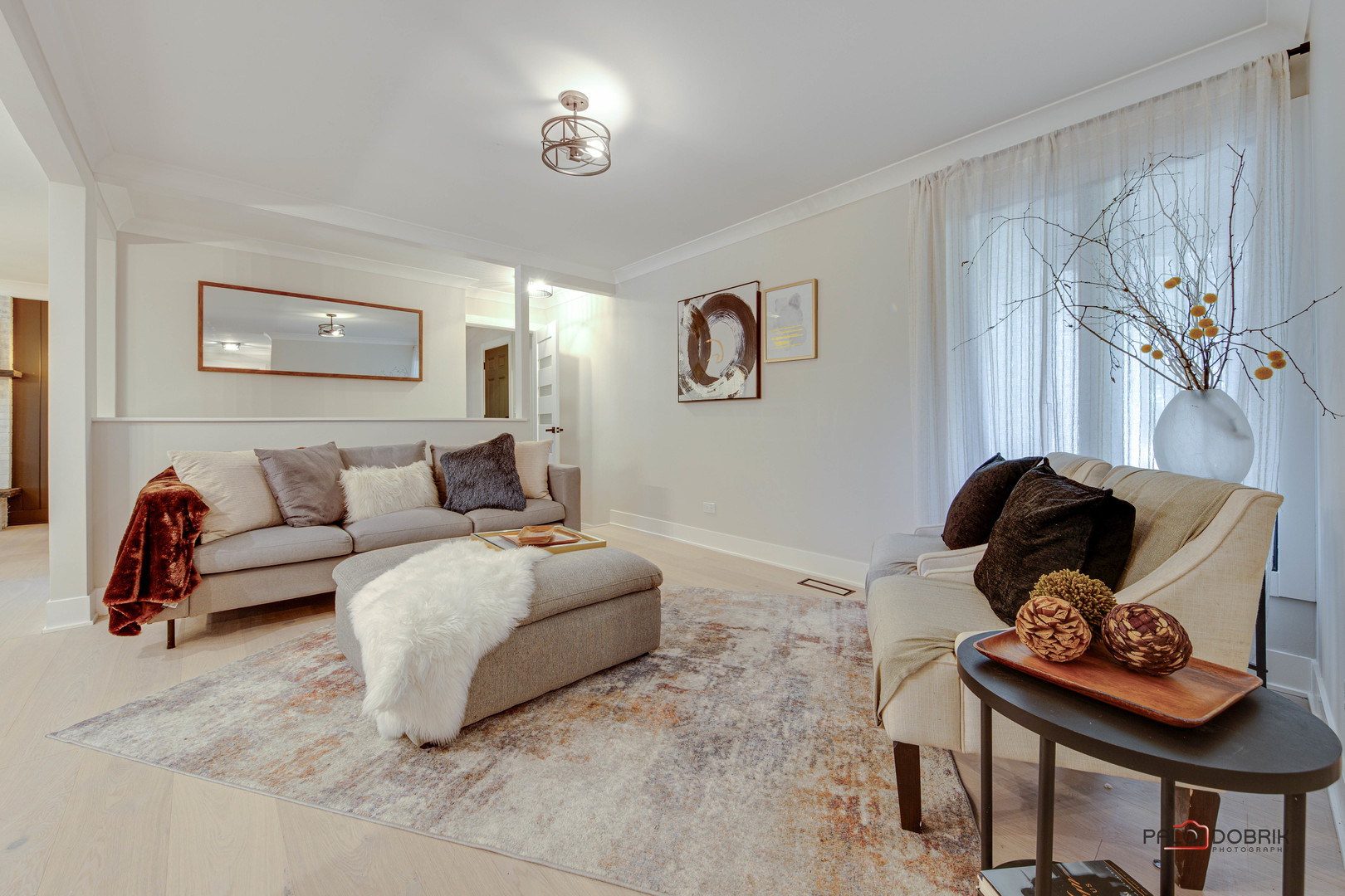 1007 Crest Street Wheaton, IL 60189 - Photo 8 of 38 Gallery Image 8