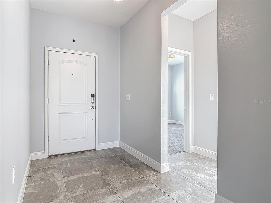 5644 Estero Loop Port Orange, FL 32128 - Photo 20 of 50 a view of an empty room