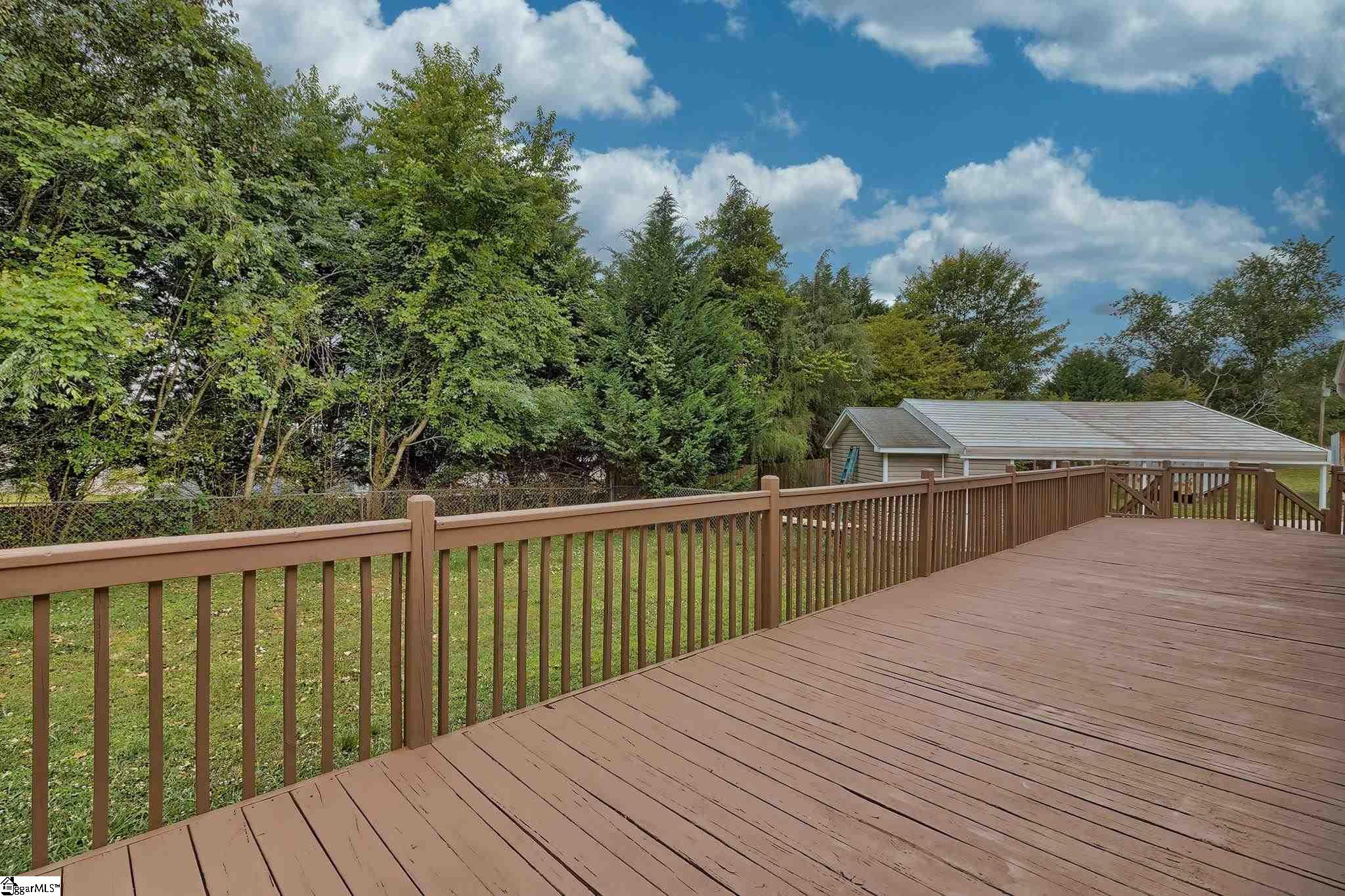 105 New Harrison Bridge Road Simpsonville, SC 29680 - Photo 4 of 31