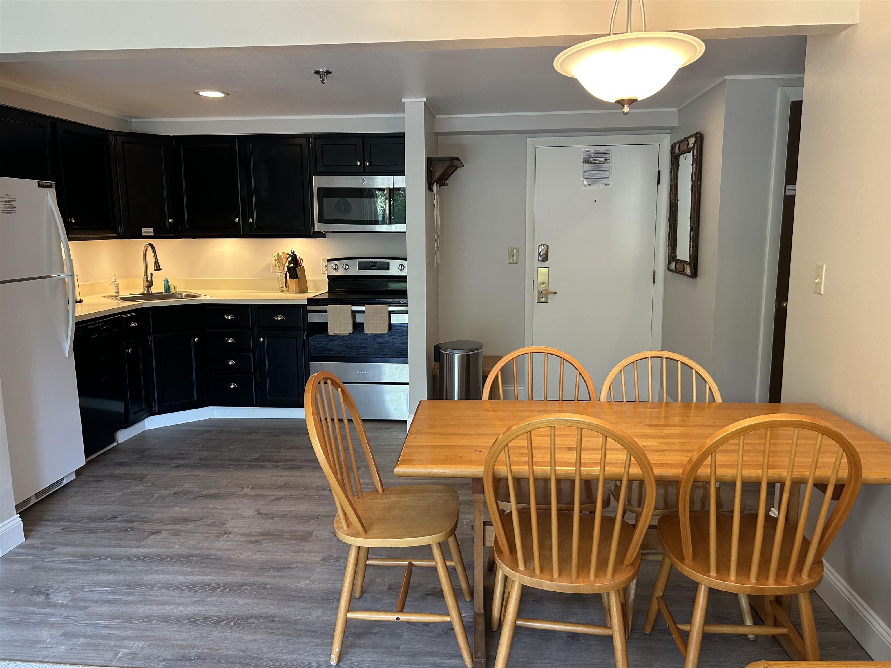 137 East Mountain Road, Unit 2D3 Killington, VT 05751 - Photo 5 of 15