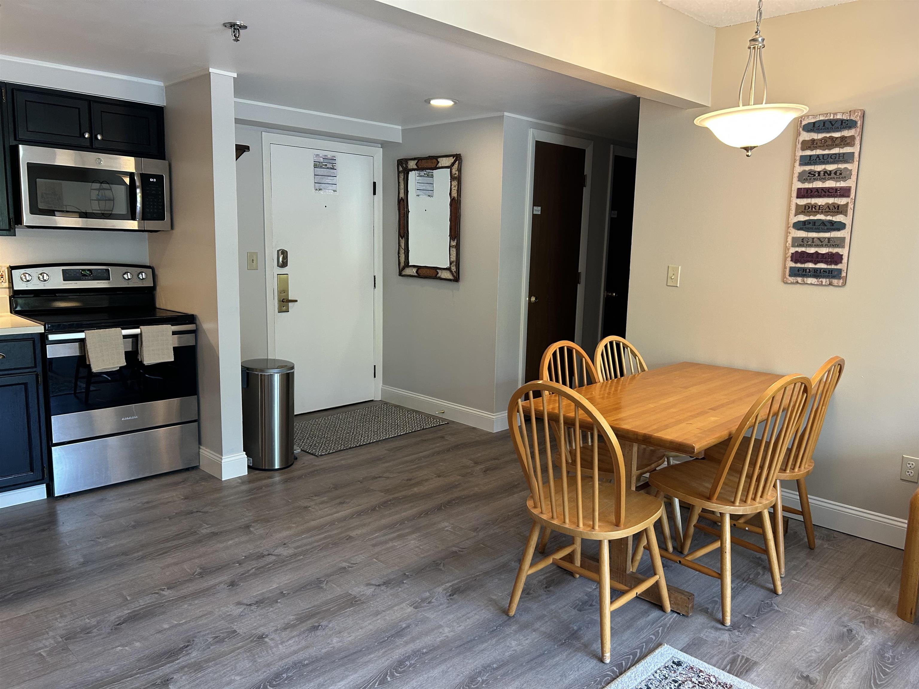 137 East Mountain Road, Unit 2D3 Killington, VT 05751 - Photo 6 of 15