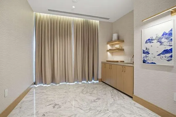 $14,000 | 3015 South Ysabella Avenue, Unit 1503, Tampa, FL 33629