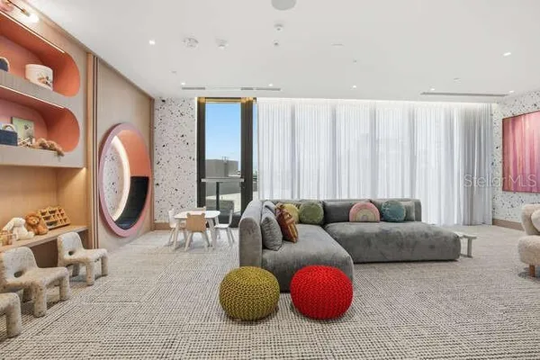 $14,000 | 3015 South Ysabella Avenue, Unit 1503, Tampa, FL 33629