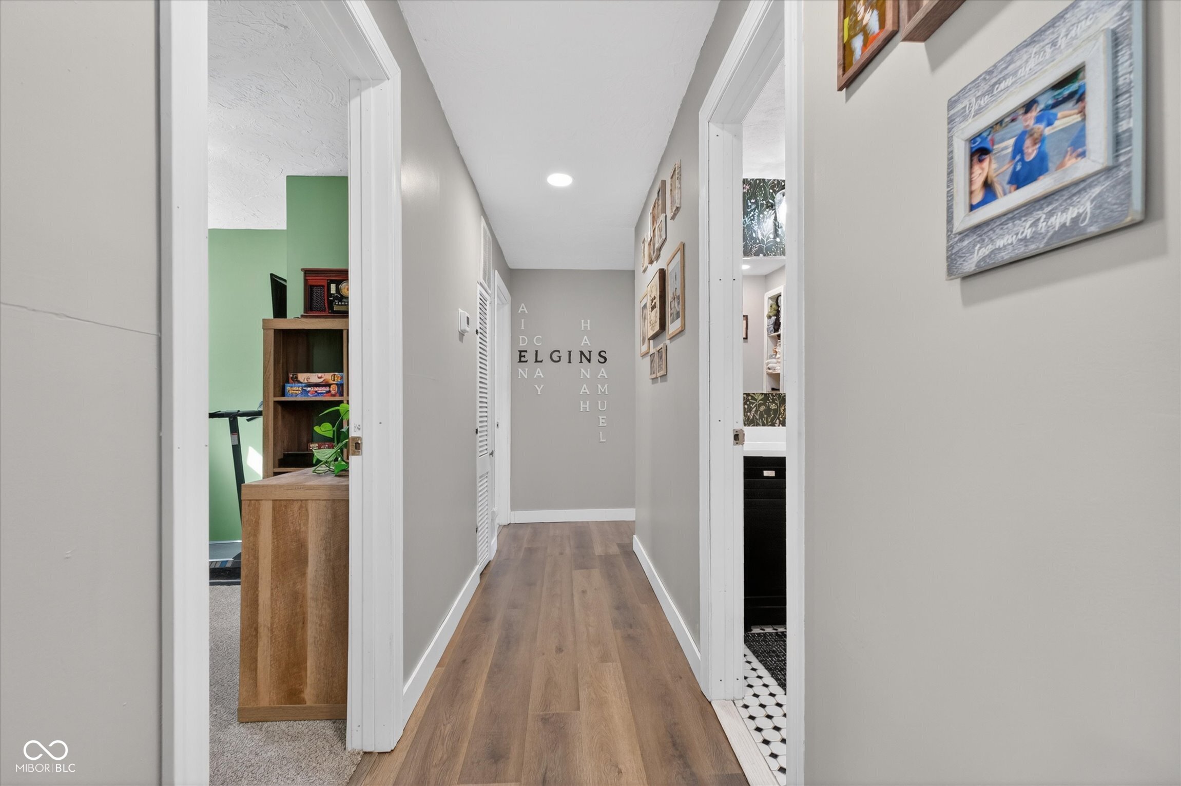 22 West 40th Street Anderson, IN 46013 - Photo 13 of 36