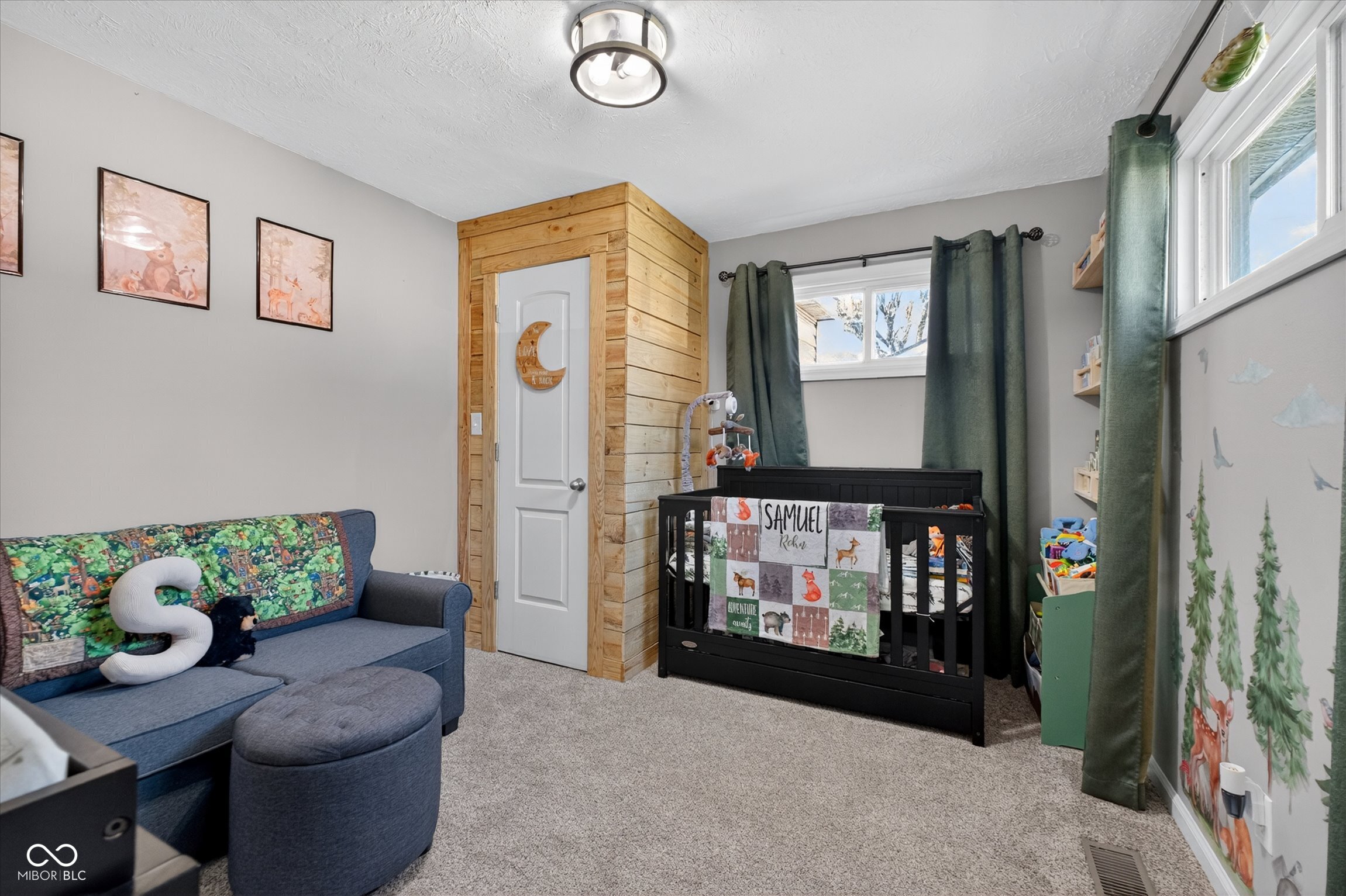 22 West 40th Street Anderson, IN 46013 - Photo 17 of 36