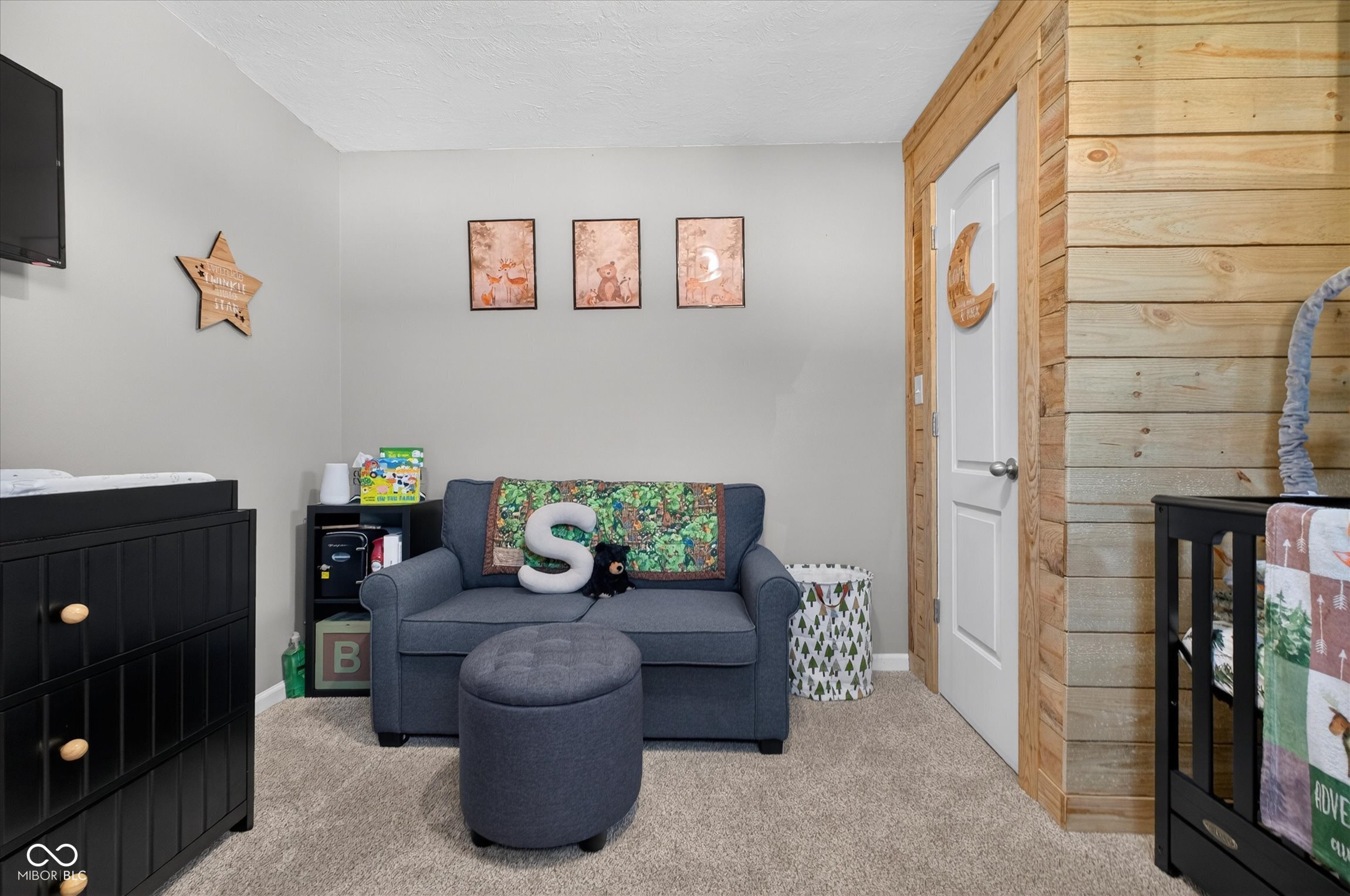 22 West 40th Street Anderson, IN 46013 - Photo 18 of 36