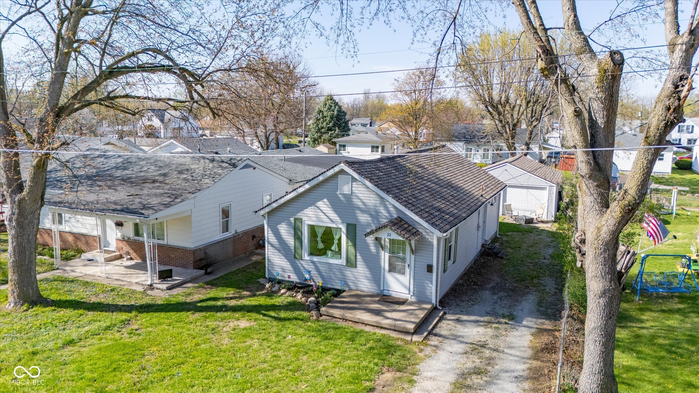 22 West 40th Street Anderson, IN 46013 - Photo 2 of 36