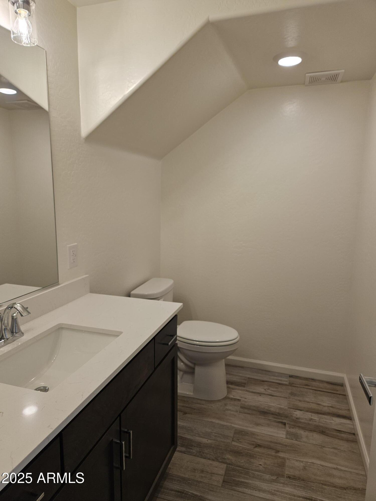 651 North Ironwood Drive, Unit 1 Apache Junction, AZ 85120 - Photo 12 of 19 20251003_160226535_iOS