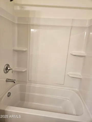 $1,995 | 651 North Ironwood Drive, Unit 1, Apache Junction, AZ 85120