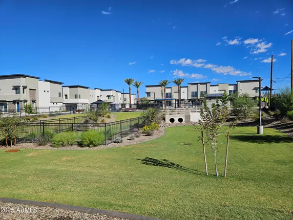 $1,820 | 651 North Ironwood Drive, Unit 1, Apache Junction, AZ 85120