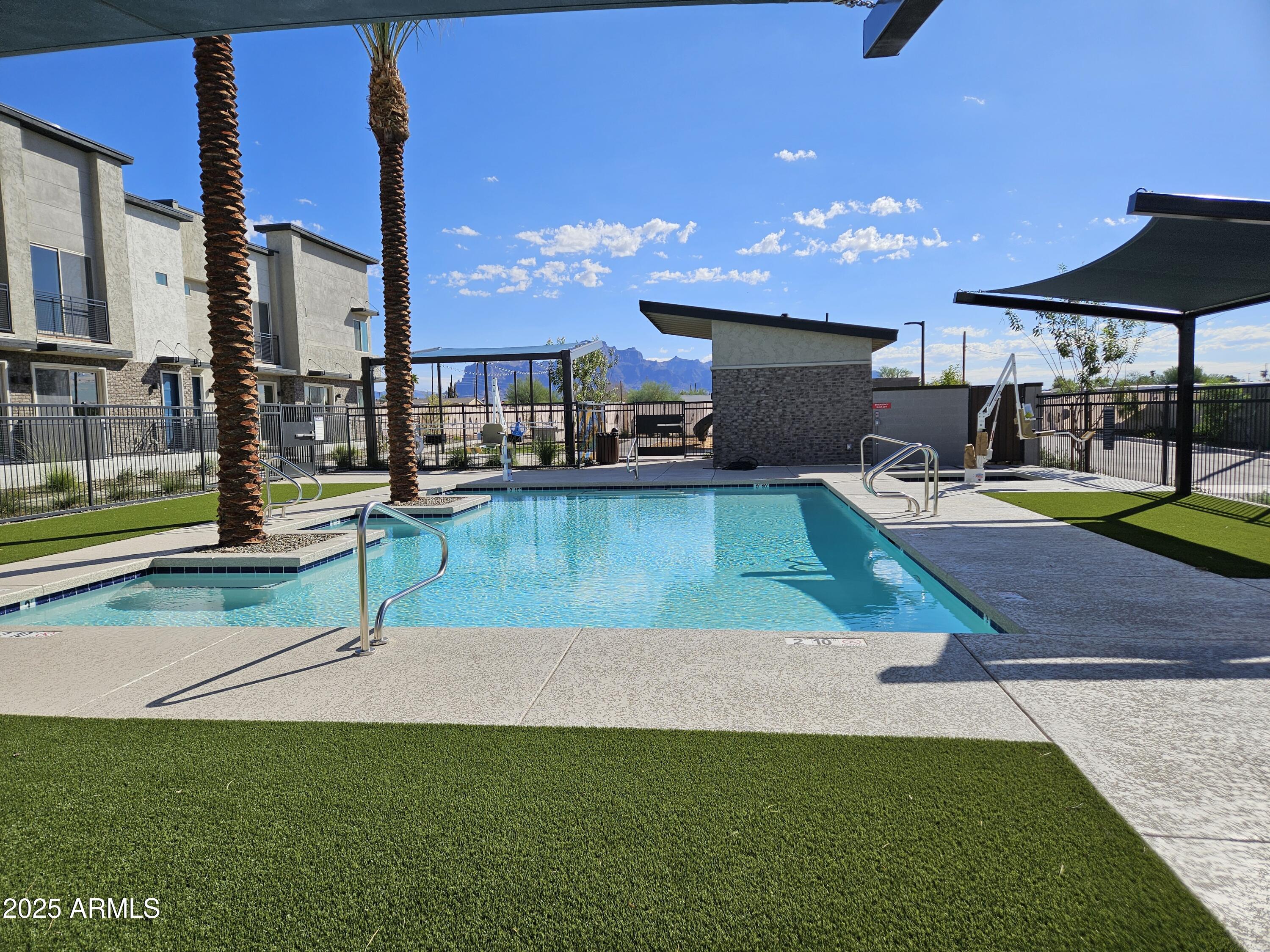 651 North Ironwood Drive, Unit 1 Apache Junction, AZ 85120 - Photo 18 of 19 20251003_163058875_iOS