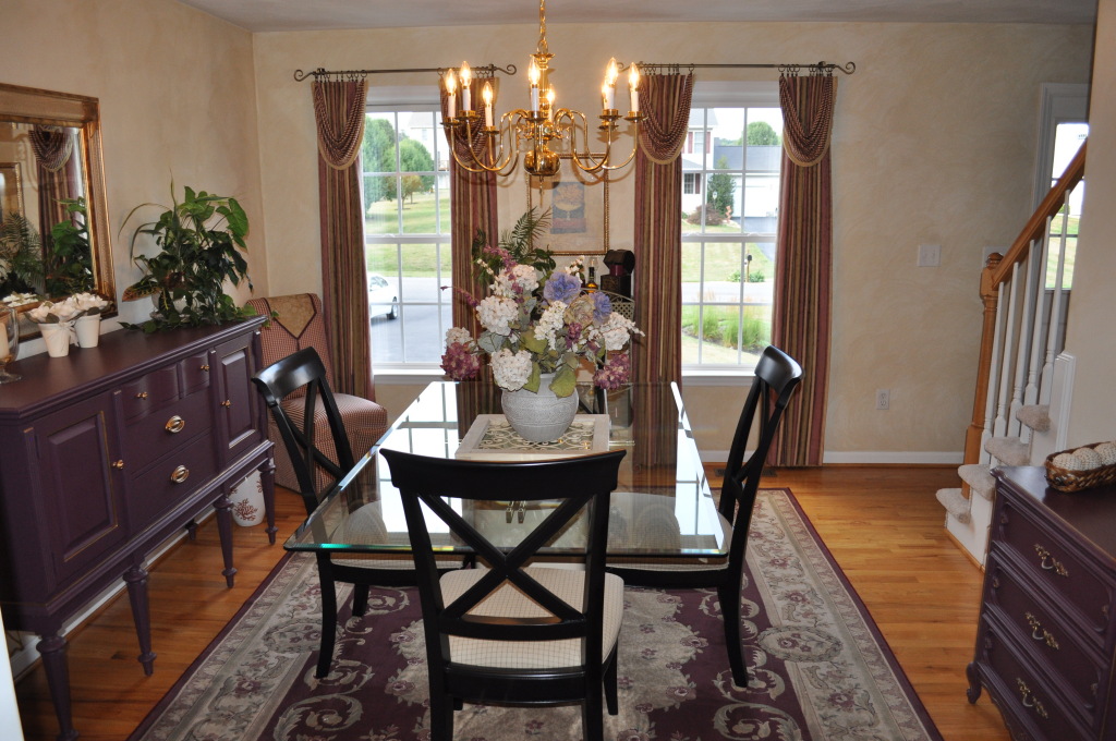 307 Eagle Ridge Roanoke, VA 24012 - Photo 3 of 27 Dining Room