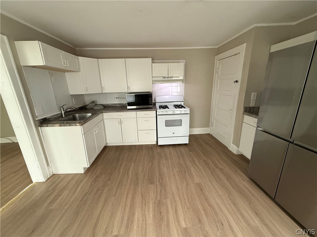 135 Culbert Street Syracuse, NY 13208 - Photo 15 of 22