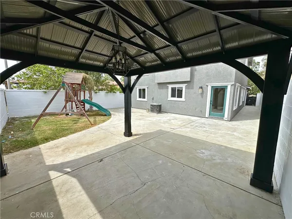 $745,000 | 16769 Spy Glass Court, Fontana, CA 92336