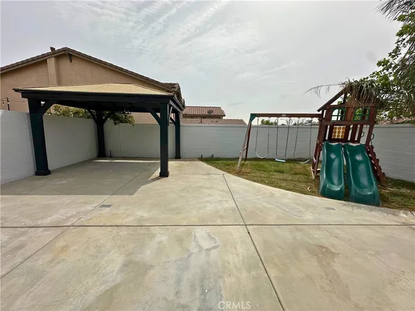 $745,000 | 16769 Spy Glass Court, Fontana, CA 92336