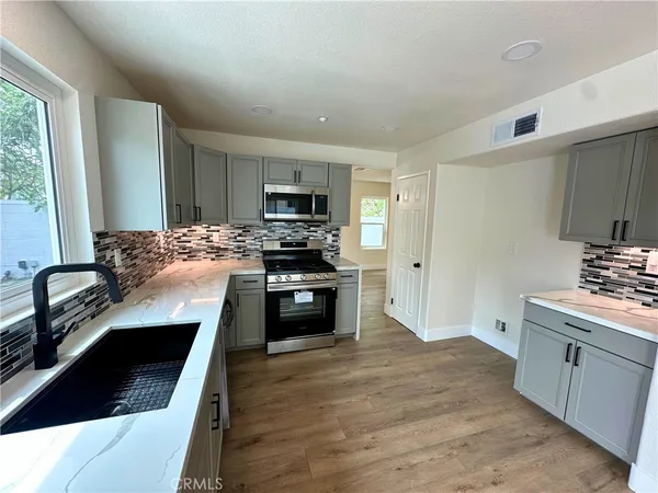 $745,000 | 16769 Spy Glass Court, Fontana, CA 92336