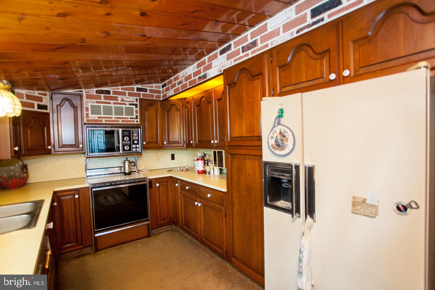 4646 Lower Mountain Road New Hope, PA 18938 - Photo 7 of 28 Gallery Image 7
