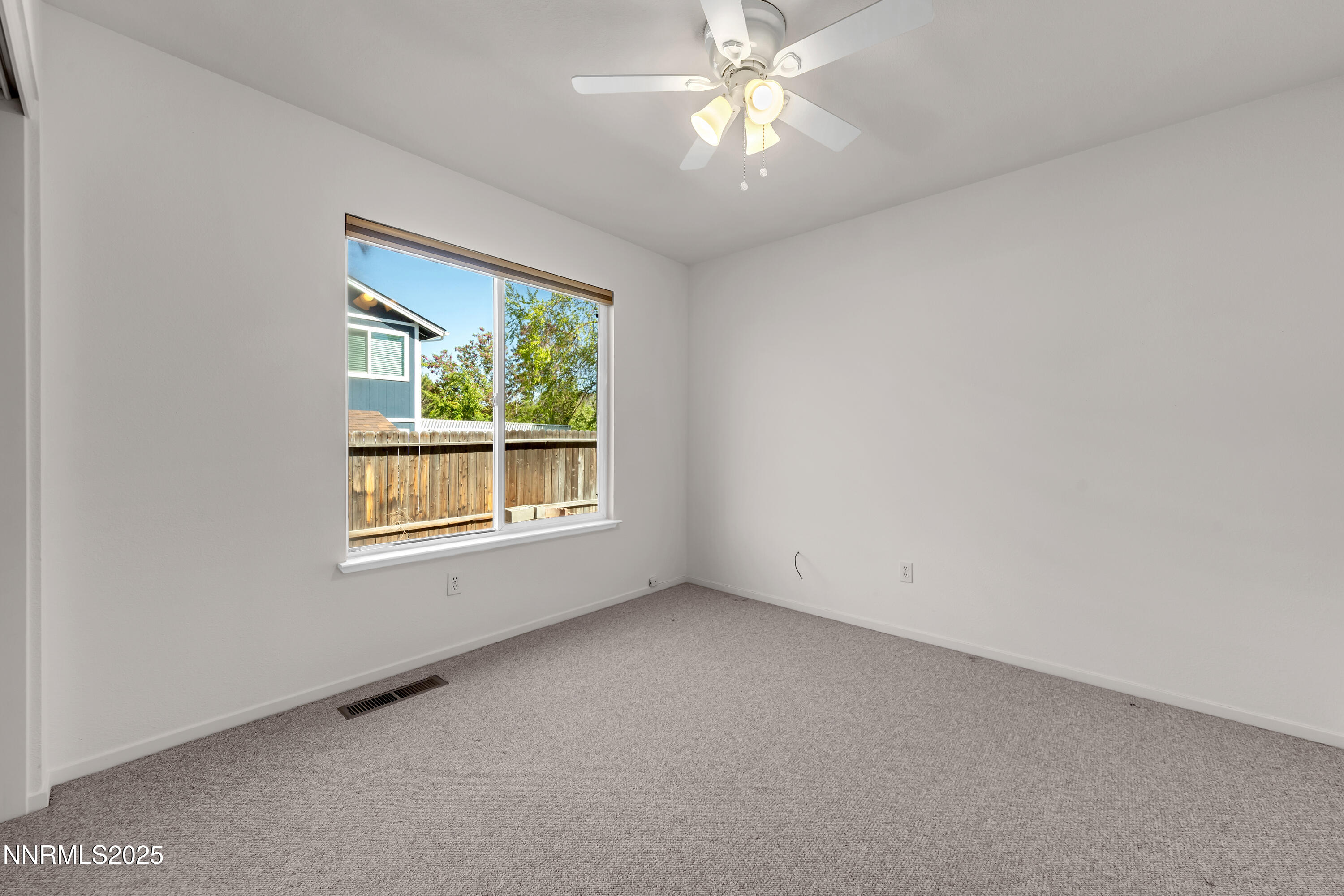 1850 Tess Way Reno, NV 89511 - Photo 35 of 50 an empty room with a window