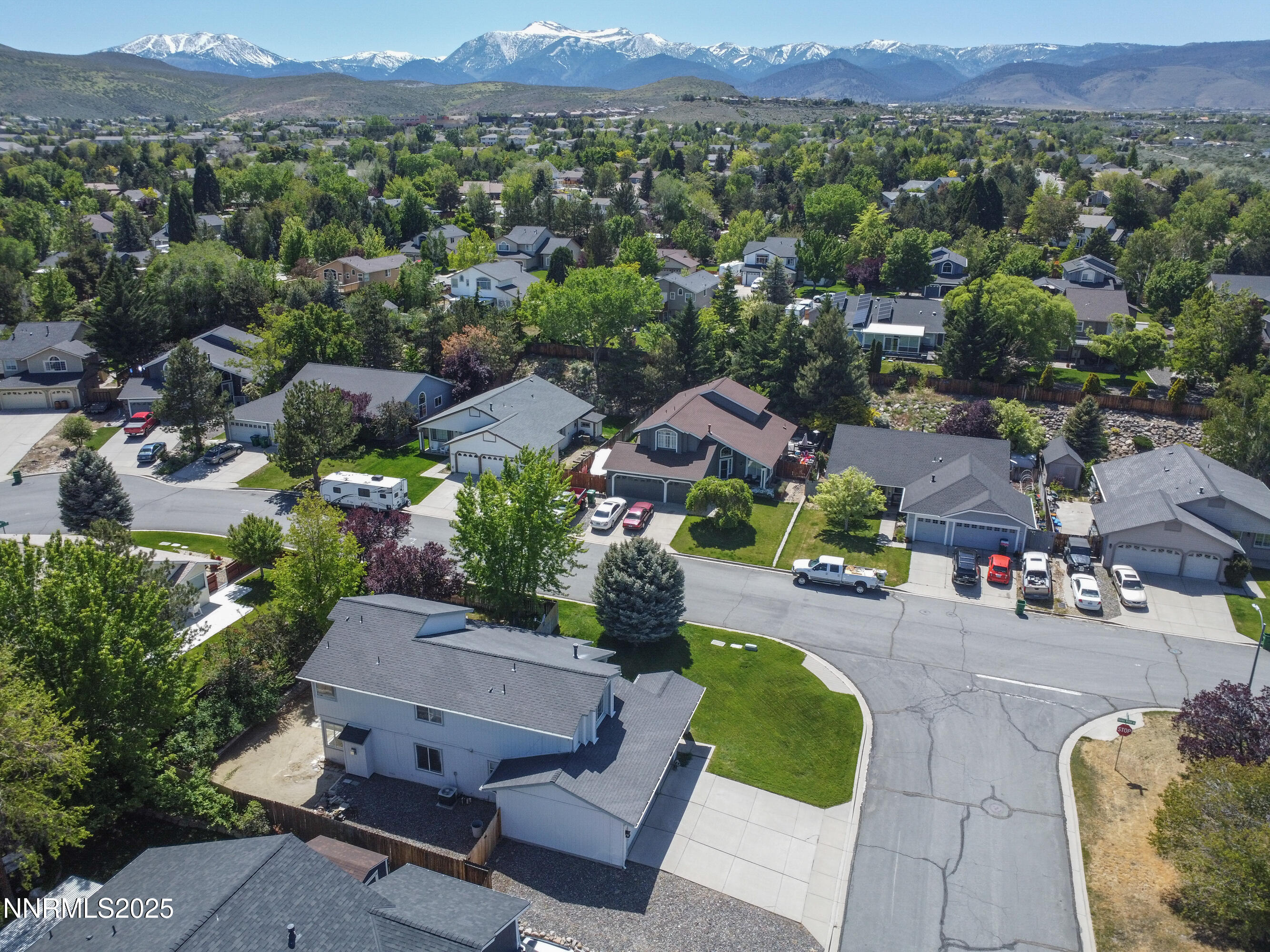1850 Tess Way Reno, NV 89511 - Photo 41 of 50 a view of a house with a garden