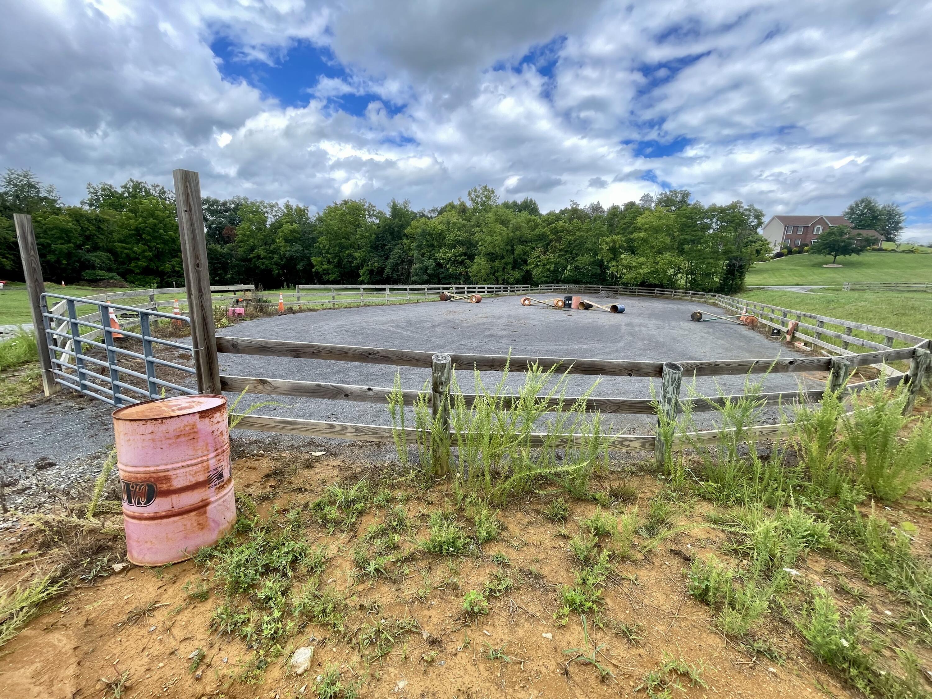 Lot 4 Huff Road Troutville, VA 24175 - Photo 4 of 12 3820F472-C631-4ABD-9B06-E6ACA6D7231C_1_2