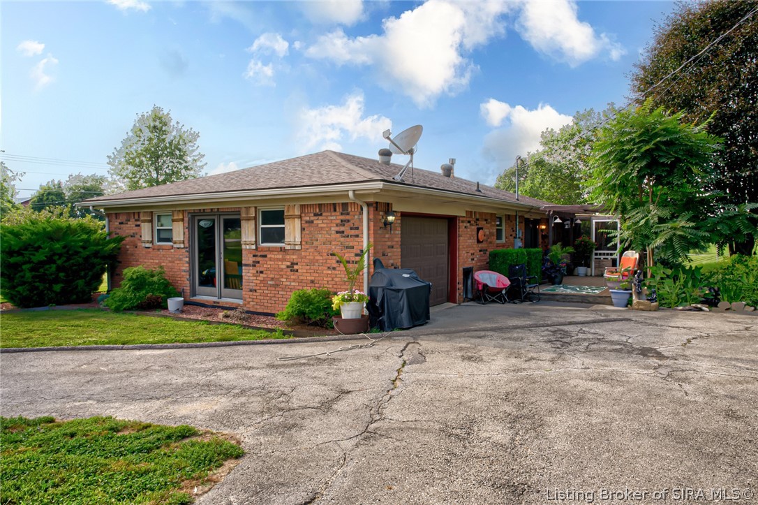 6824 St Marys Road Floyds Knobs, IN 47119 - Photo 31 of 46