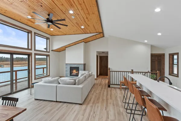 $635,000 | N8813 South Fly Rod Court, New Lisbon, WI 53950