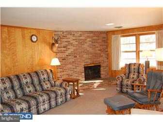 7 Hollow Road Telford, PA 18969 - Photo 6 of 12 Family Room