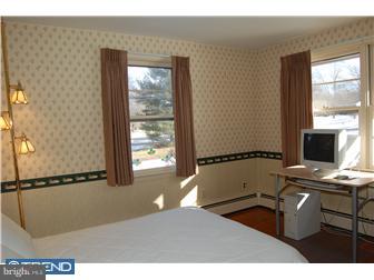 7 Hollow Road Telford, PA 18969 - Photo 8 of 12 Bedroom 2