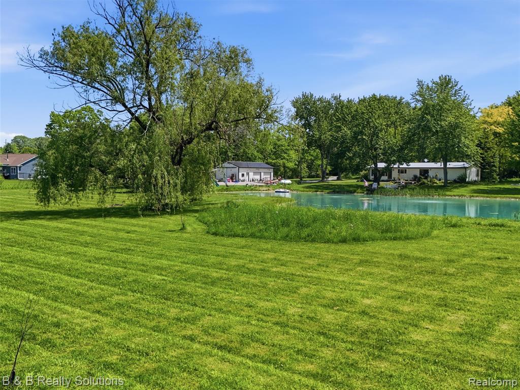 60455 Bates Road New Haven, MI 48048 - Photo 9 of 58