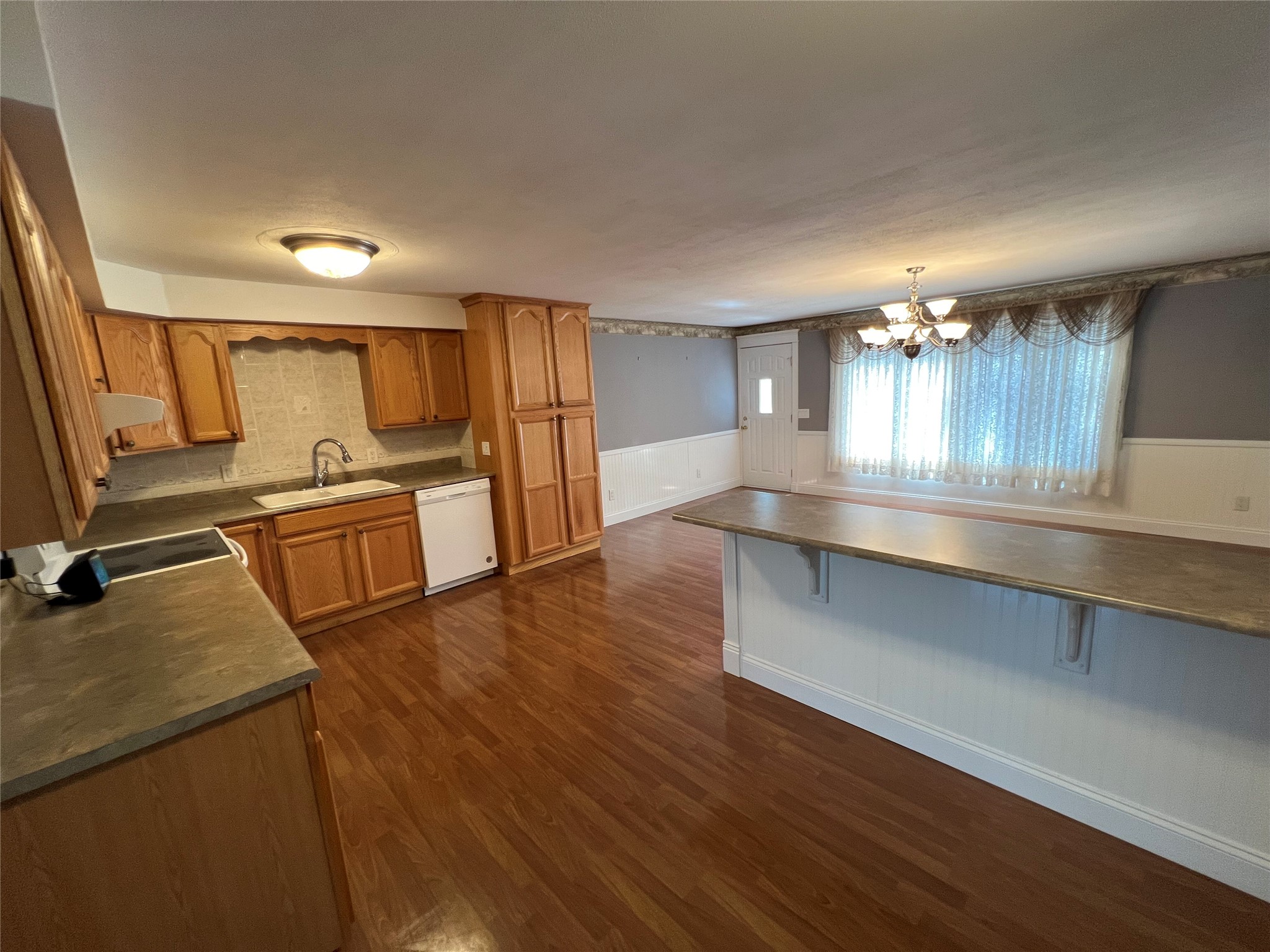 1115 Frost Road Endicott, NY 13760 - Photo 14 of 50