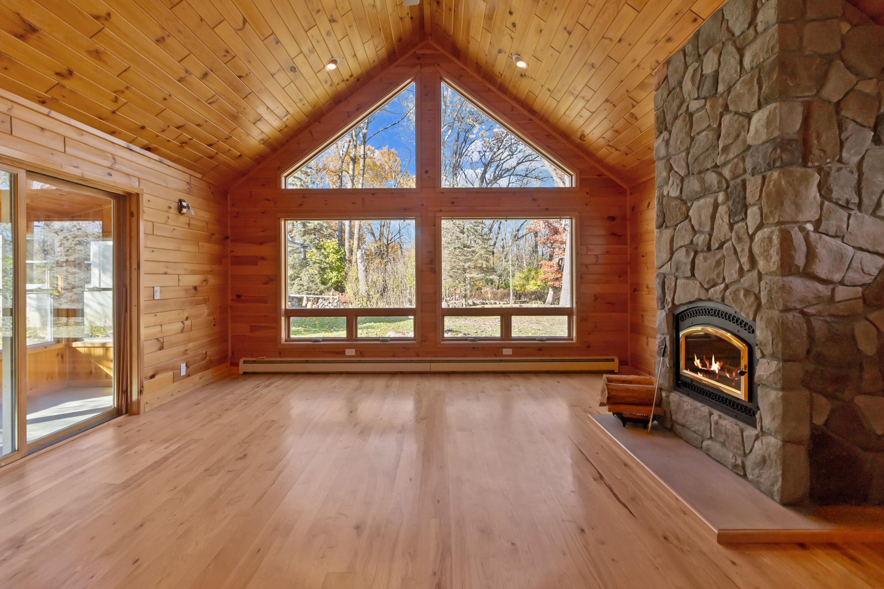 W3926 Springbrook Road Linn, WI 53147 - Photo 20 of 45 Family room/fireplace