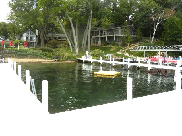 $1,200,000 | W3926 Springbrook Road, Linn, WI 53147