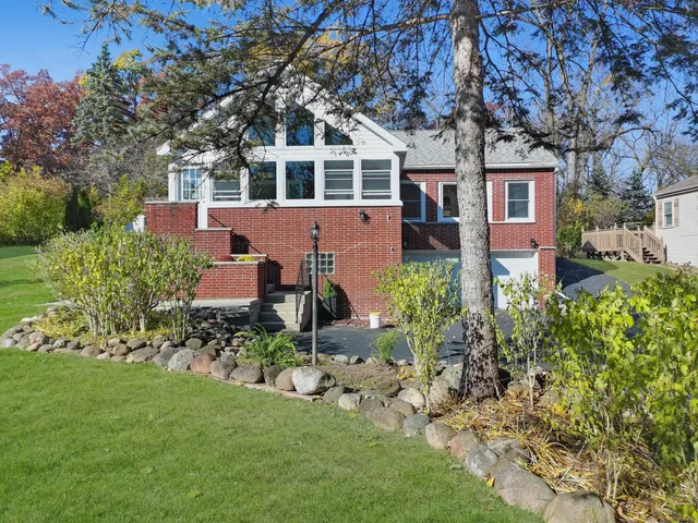 $1,200,000 | W3926 Springbrook Road, Linn, WI 53147