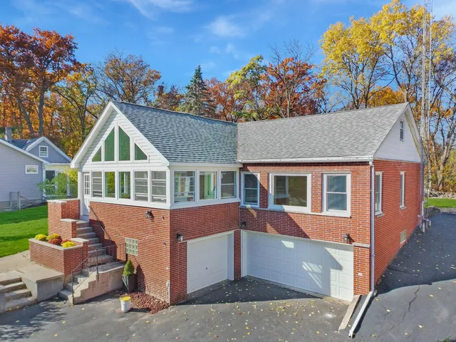 $1,200,000 | W3926 Springbrook Road, Linn, WI 53147