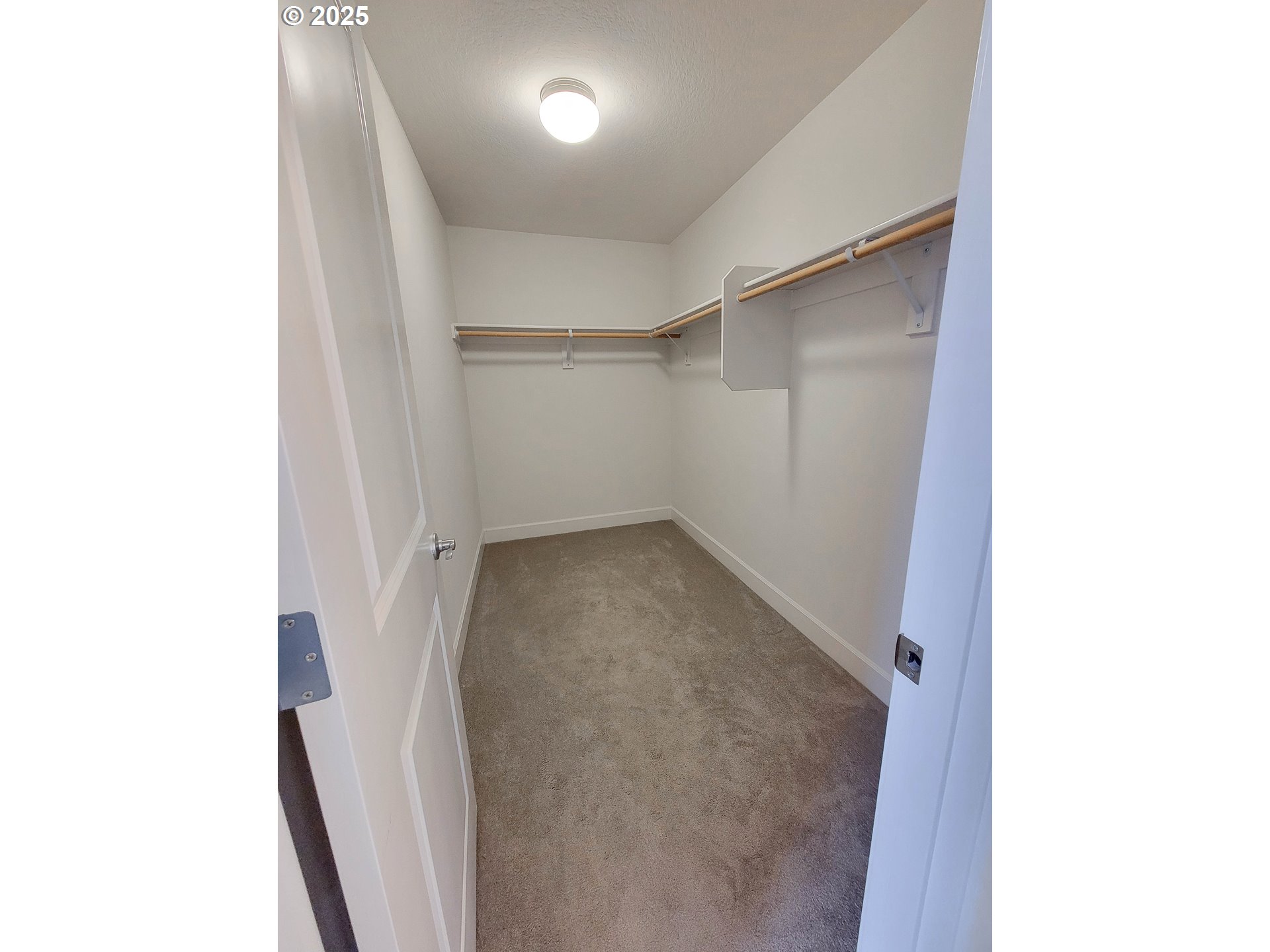 1222 Brookside Avenue Forest Grove, OR 97116 - Photo 22 of 30 a view of small space