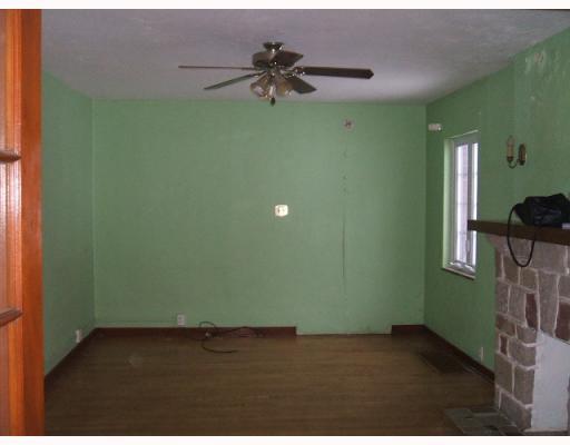 4803 Doyle Road Whitehall, PA 15227 - Photo 3 of 12 Living Room.