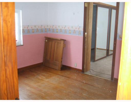 4803 Doyle Road Whitehall, PA 15227 - Photo 7 of 12 Den/Family/Great Room.