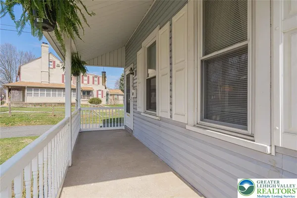 $325,000 | 115 Macungie Avenue, Emmaus, PA 18049