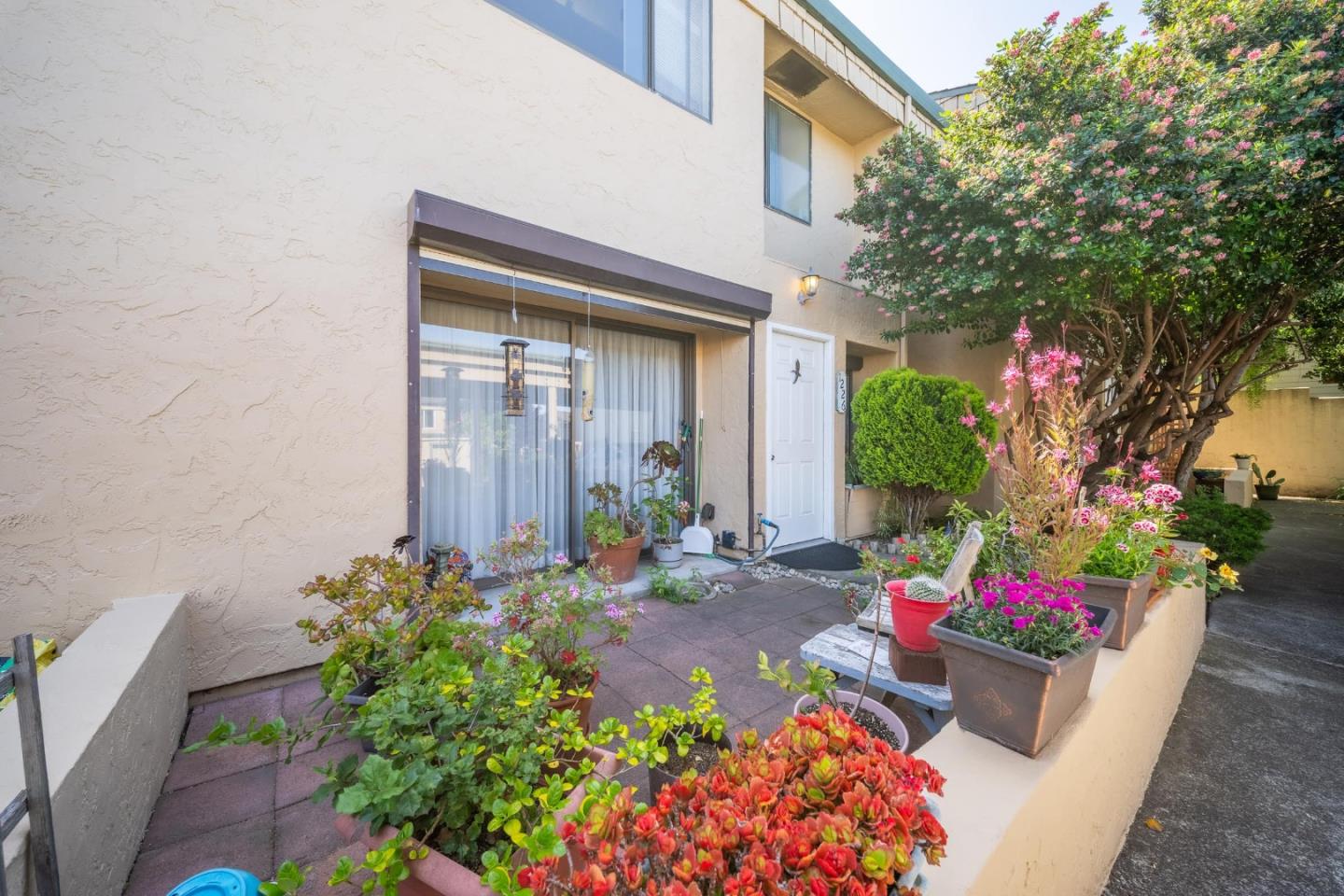 1226 Trinity Avenue Seaside, CA 93955 - Photo 2 of 24