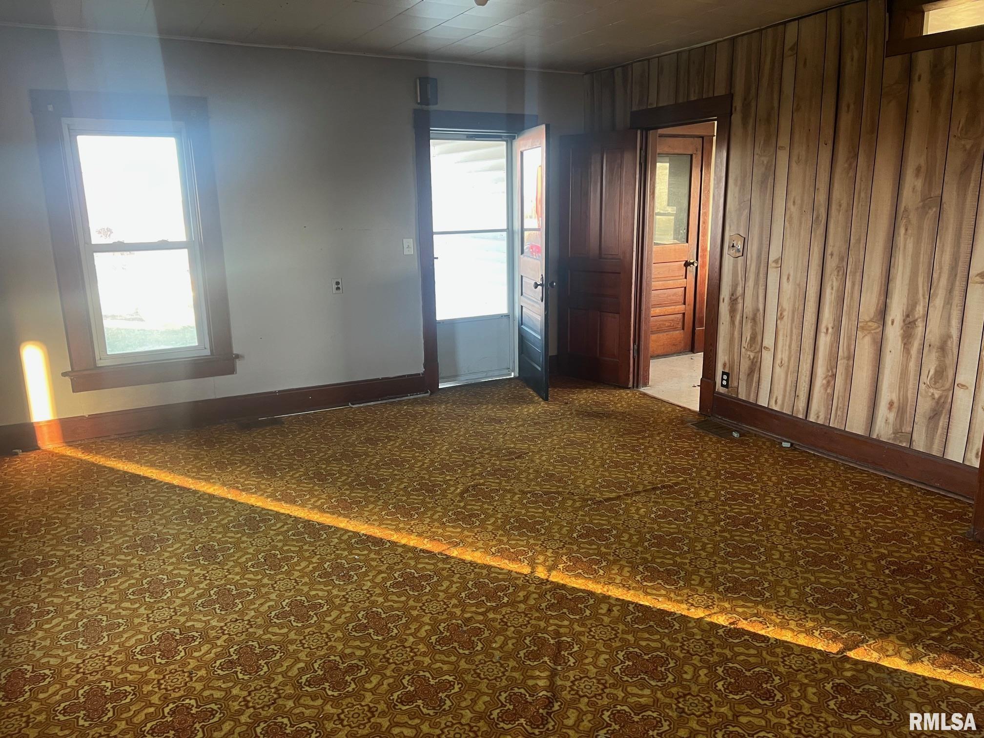 321 North Co Road 1200 Sutter, IL 62373 - Photo 9 of 27