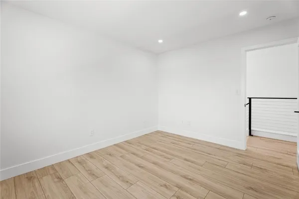 $5,200 | 19701 Blythe Street, Winnetka, CA 91306