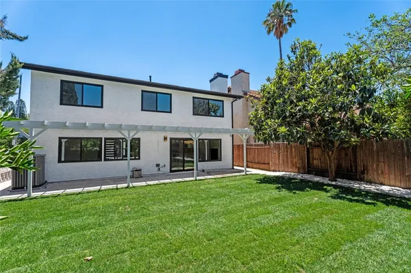 $5,200 | 19701 Blythe Street, Winnetka, CA 91306