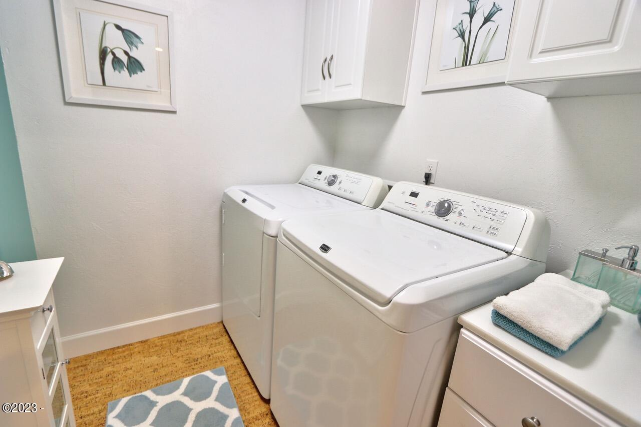 7555 Yaquina Bay Road Newport, OR 97365 - Photo 31 of 54 Lower Laundry Room