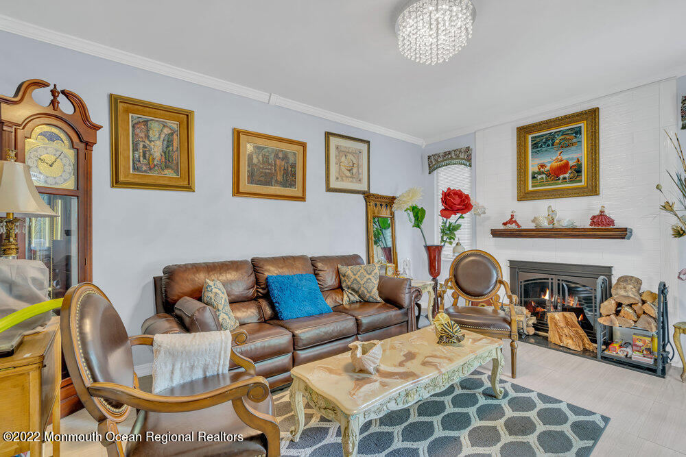 4 Nantucket Court Howell, NJ 07731 - Photo 15 of 39 ev203777-1