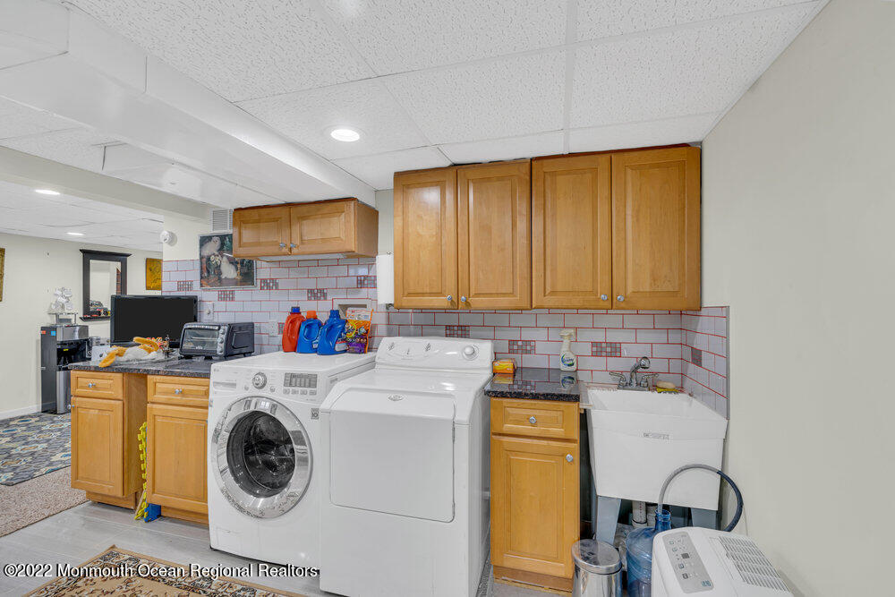 4 Nantucket Court Howell, NJ 07731 - Photo 33 of 39 ev203892