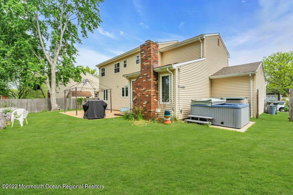 4 Nantucket Court Howell, NJ 07731 - Photo 35 of 39 ev203689-1