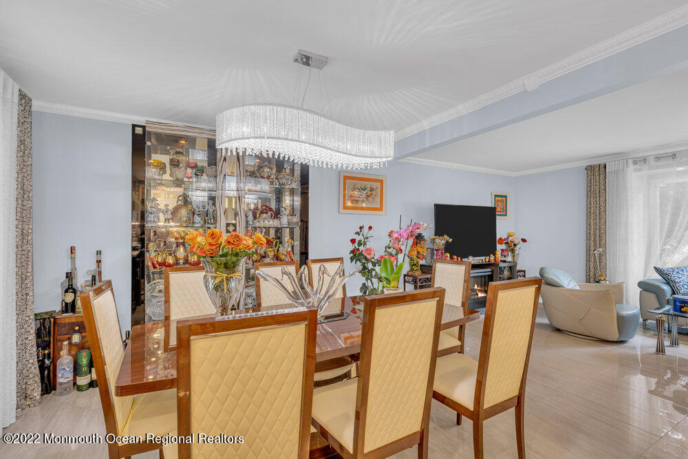 4 Nantucket Court Howell, NJ 07731 - Photo 9 of 39 ev203742-1