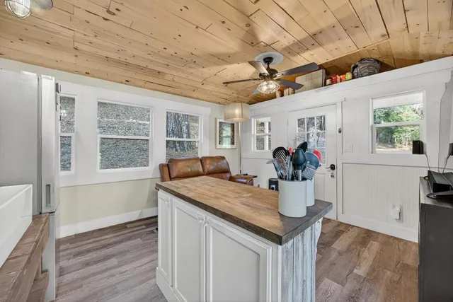 $549,999 | 5260 Shooting Star Road, Pollock Pines, CA 95726