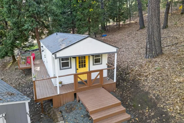 $549,999 | 5260 Shooting Star Road, Pollock Pines, CA 95726