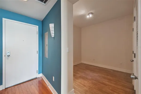 $2,699 | 1208 East Kennedy Boulevard, Unit 1126, Tampa, FL 33602